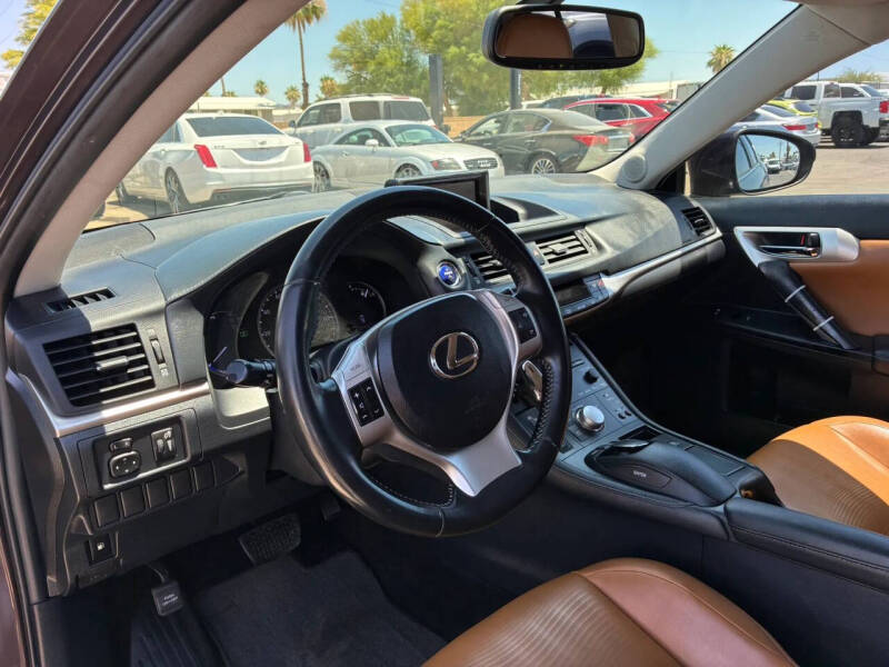 2013 Lexus CT 200h