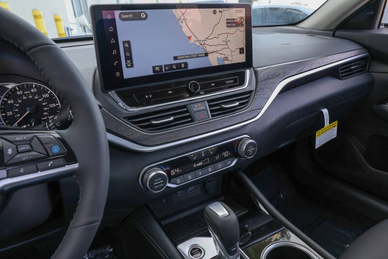 2025 Nissan Altima 2.5 SL