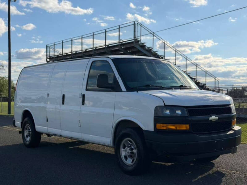 2018 Chevrolet Express 2500