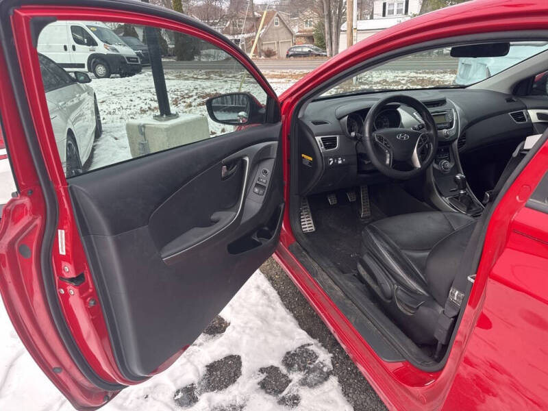 2013 Hyundai Elantra Coupe SE