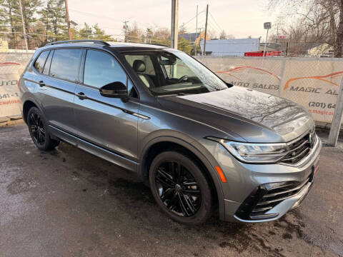 2022 Volkswagen Tiguan SE R-Line Black 4Motion