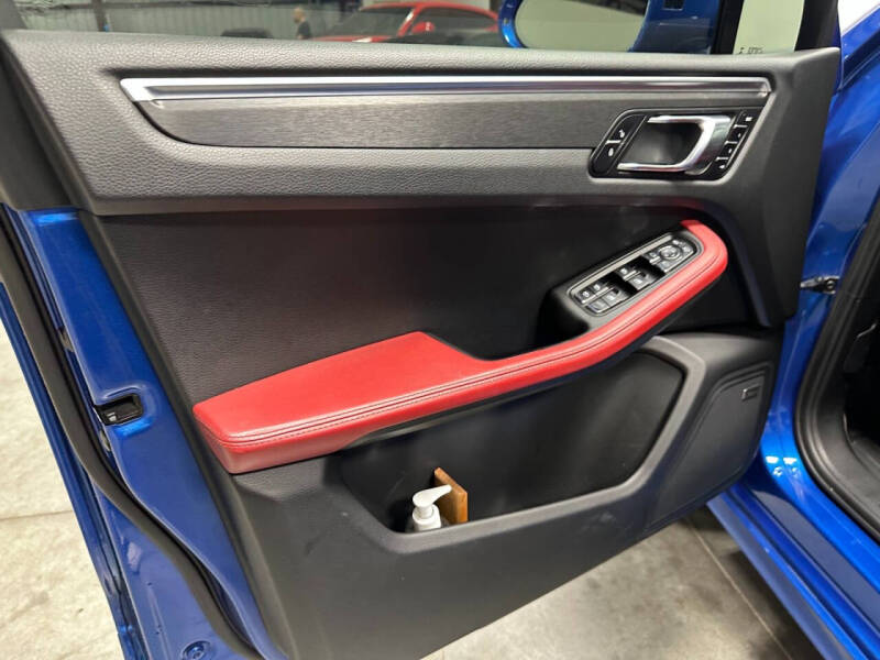 2018 Porsche Macan GTS