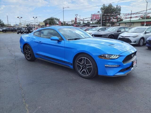 2022 Ford Mustang EcoBoost