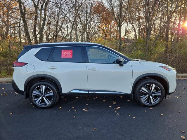 2023 Nissan Rogue SL