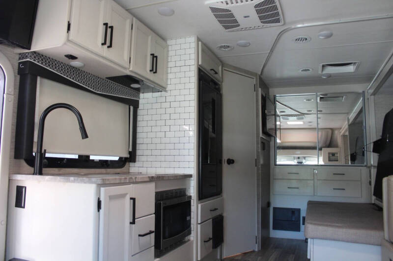 2022 Thor Motor Coach Compass 23TW