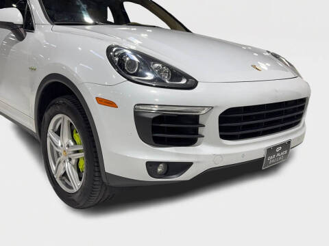 2015 Porsche Cayenne S E-Hybrid