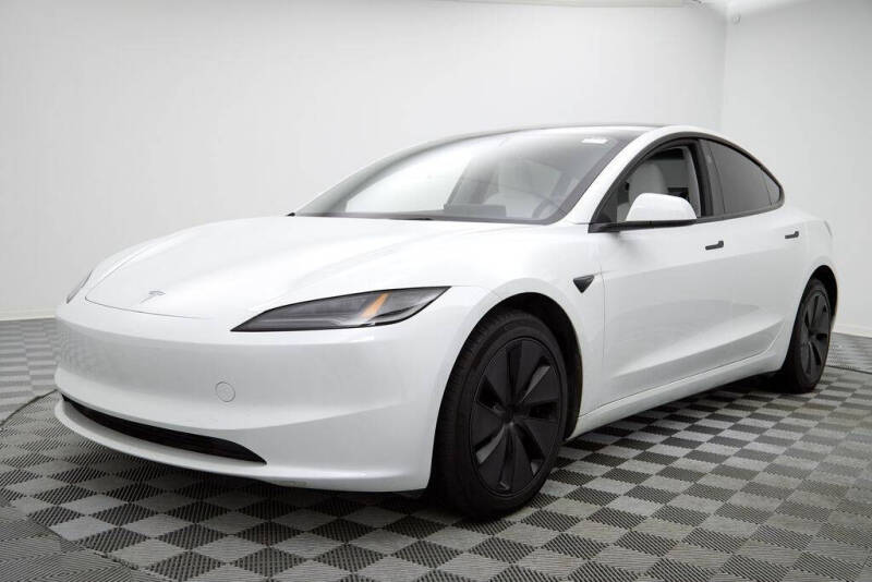 2025 Tesla Model 3 Long Range