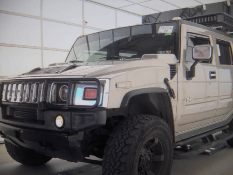 2003 Hummer H2 Base photo 2