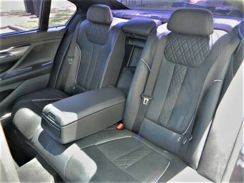 2019 BMW 7 Series 750i