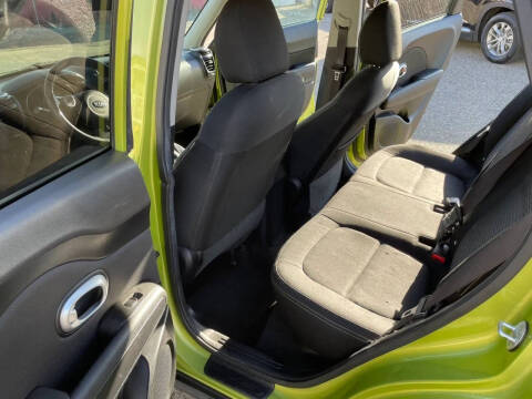 2014 Kia Soul +