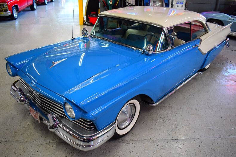 1957 Ford Fairlane