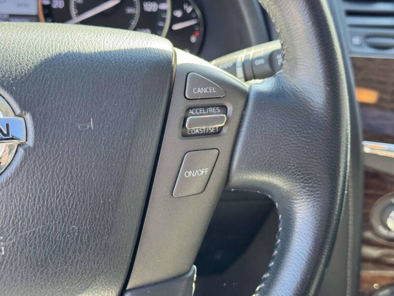 2017 Nissan Armada