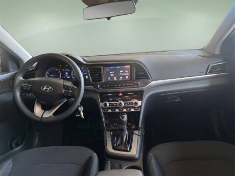 2020 Hyundai Elantra