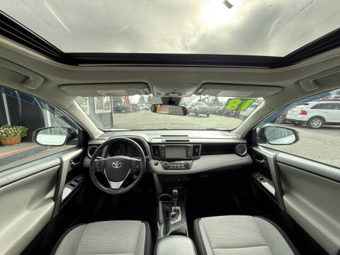 2018 Toyota RAV4 Adventure