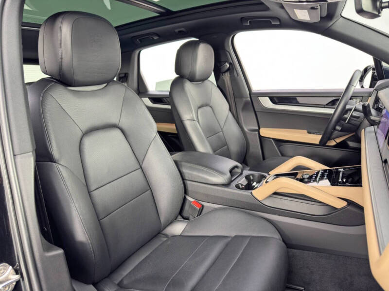 2024 Porsche Cayenne