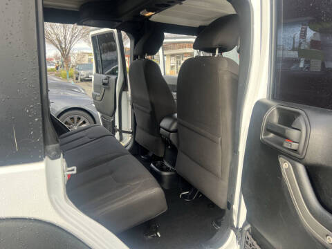 2017 Jeep Wrangler Unlimited Sport