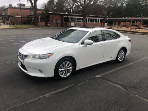 2013 Lexus ES 300h for sale at Distinct Motors LLC in Mechanicsville VA