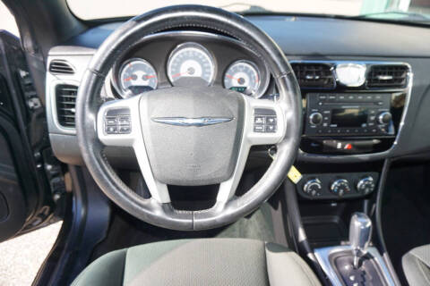 2012 Chrysler 200 Touring