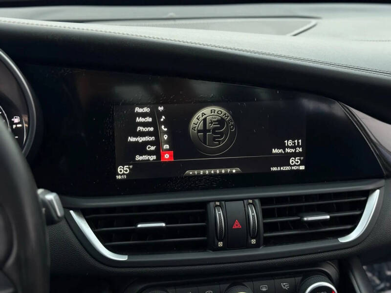 2018 Alfa Romeo Giulia Quadrifoglio