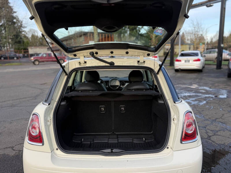 2013 MINI Hardtop Cooper