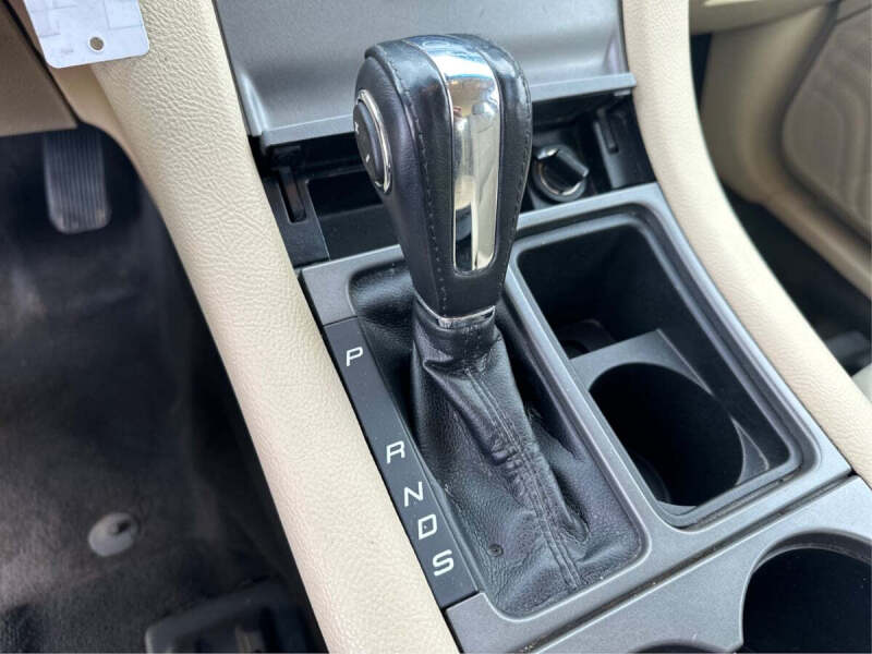 2019 Ford Taurus SEL