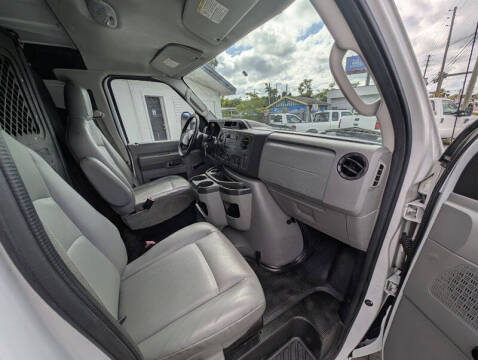 2012 Ford E-Series E-150