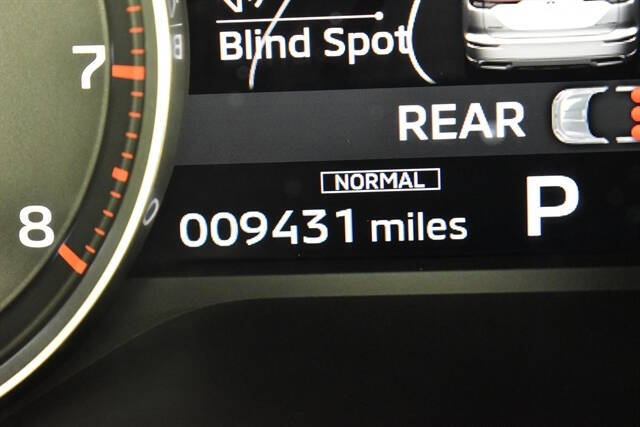 2024 Mitsubishi Outlander ES