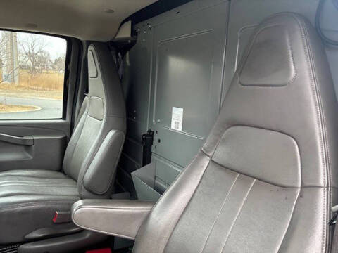 2016 Chevrolet Express 2500