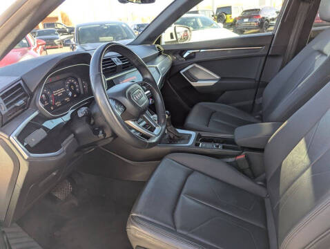 2021 Audi Q3 quattro S line Premium 45 TFSI