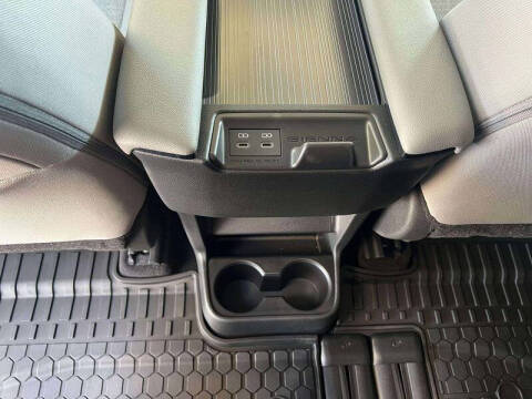 2026 Toyota Sienna LE 8-Passenger