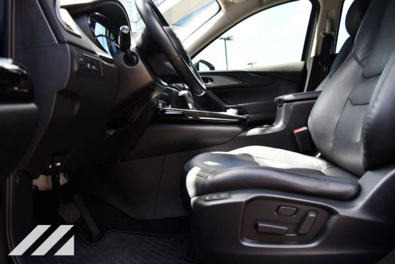 2023 Mazda CX-9 Touring Plus