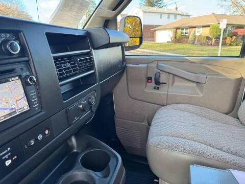 2016 Chevrolet Express 3500