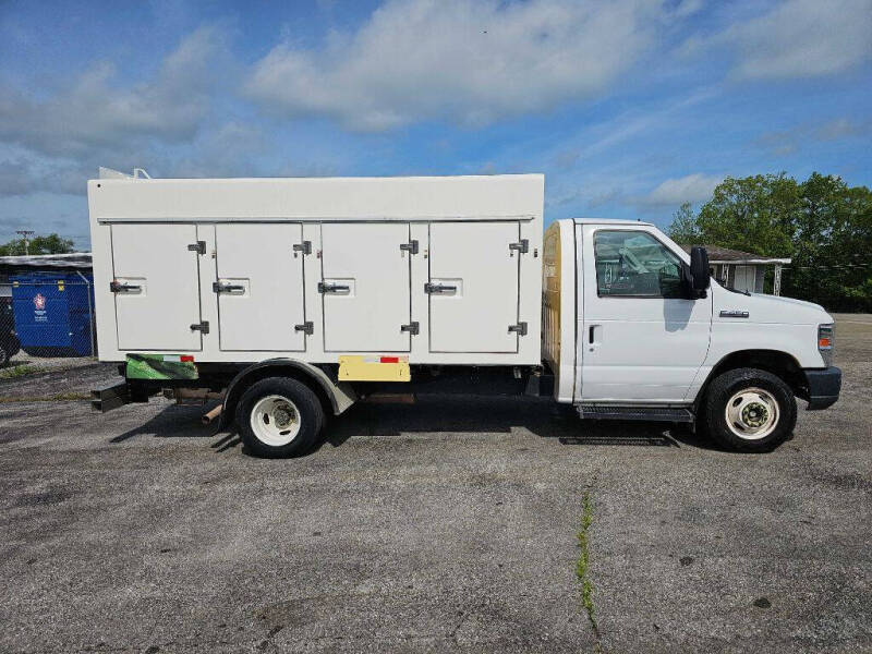 2019 Ford E-Series E-450 SD