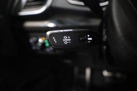 2023 Audi SQ5 Sportback 3.0T quattro Premium Plus