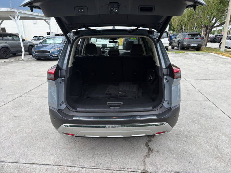 2023 Nissan Rogue Platinum