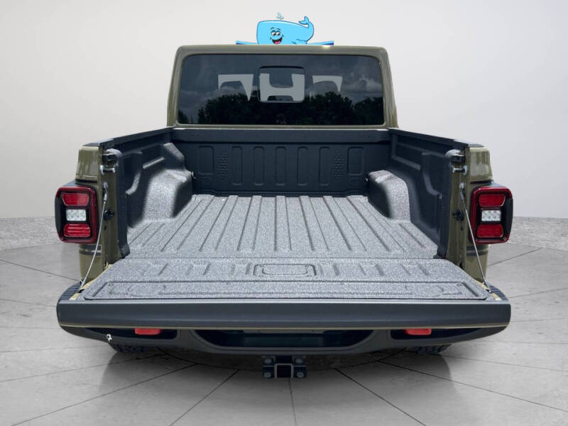 2026 Jeep Gladiator Shadow Ops