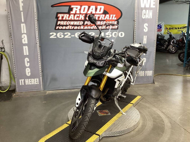 2021 Triumph Tiger 900 Rally Matte Khaki Gr
