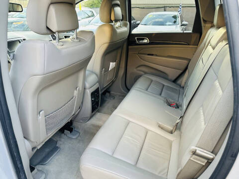 2012 Jeep Grand Cherokee Laredo