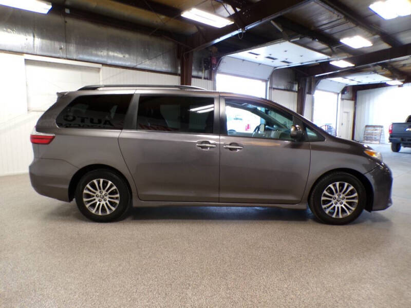 2018 Toyota Sienna