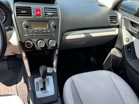 2014 Subaru Forester 2.5i