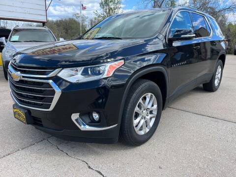 2021 Chevrolet Traverse for sale at Town and Country Auto Sales in Jefferson City MO