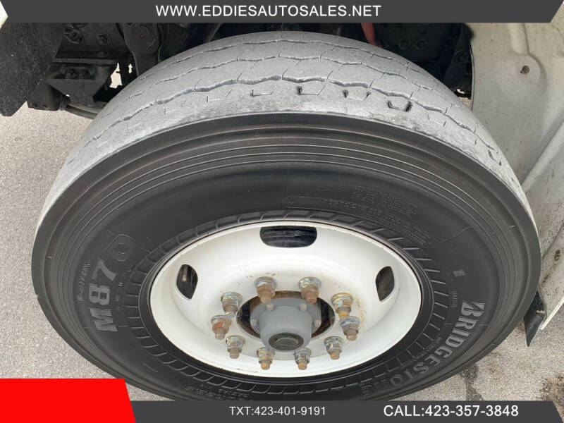 2016 Freightliner M2 106