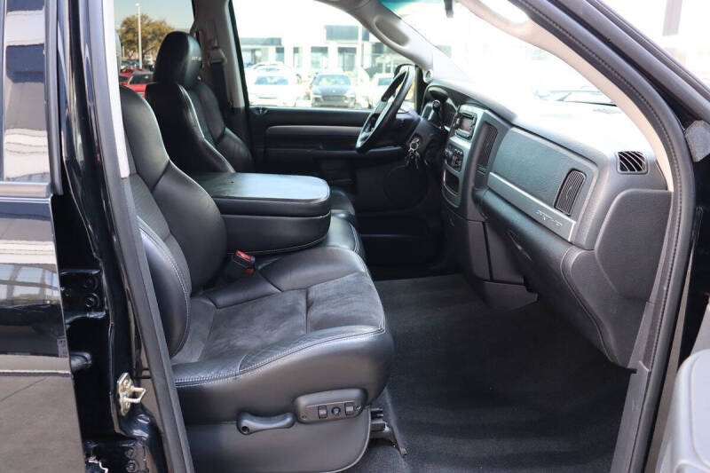 2005 Dodge Ram 1500 SRT-10