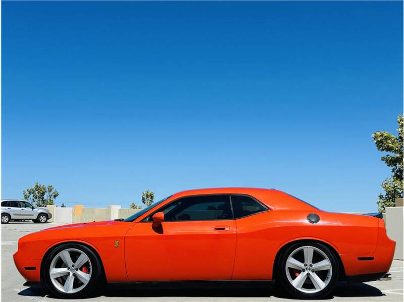2009 Dodge Challenger SRT8