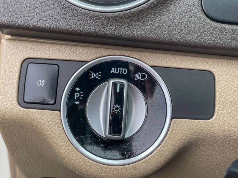 2012 Mercedes-Benz C-Class