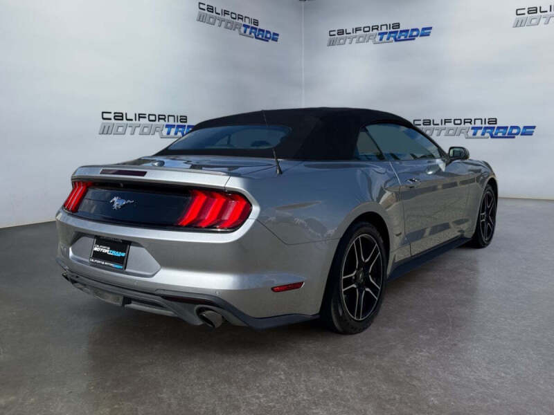 2023 Ford Mustang EcoBoost Premium