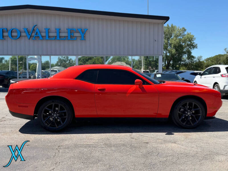 2020 Dodge Challenger SXT