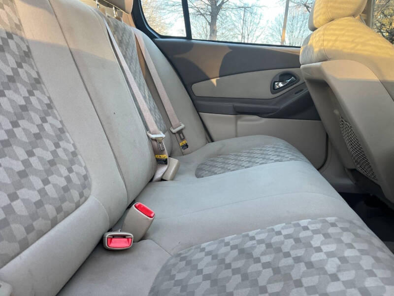 2005 Chevrolet Malibu LS