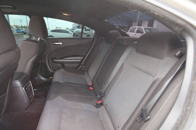 2017 Dodge Charger SXT