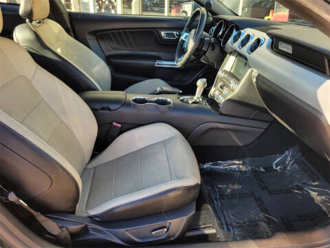 2016 Ford Mustang EcoBoost Premium